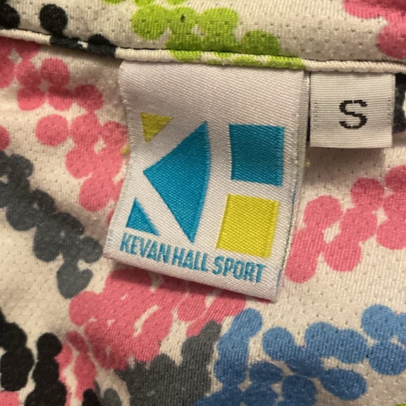 Kevan Hall Sport - Picture 4 of 4